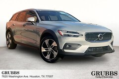2026 Volvo V60 Cross Country B5 Plus AWD Wagon