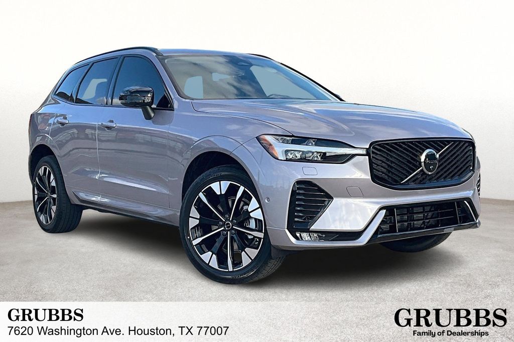 2026 Volvo XC60 Plus's photo