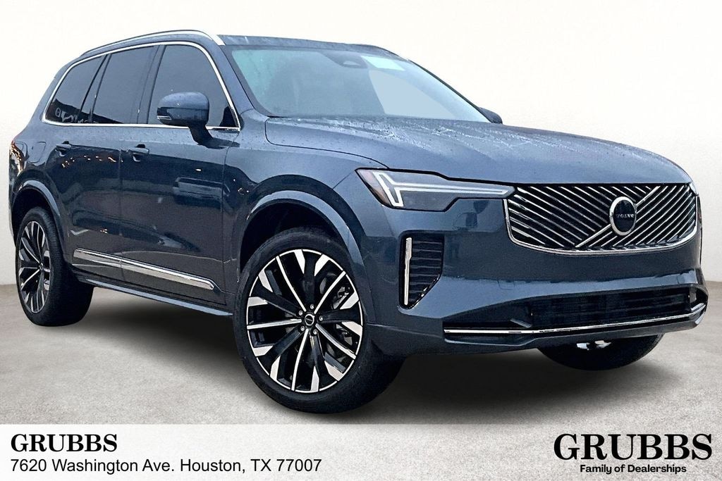 New 2026 Volvo XC90 B5 Core SUV