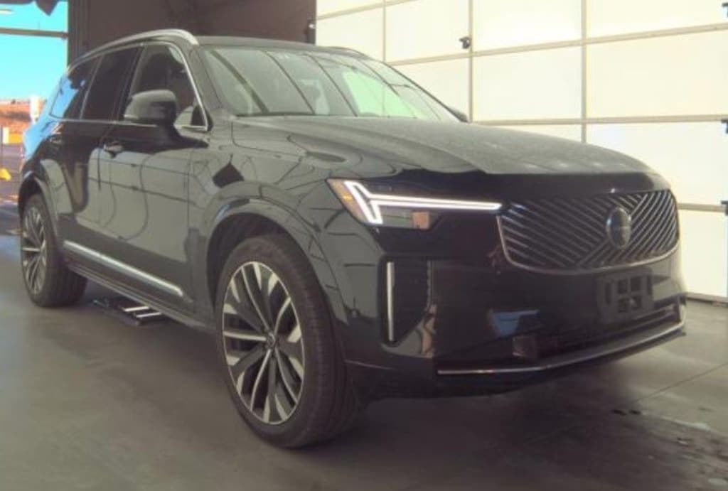 Used 2025 Volvo XC90 B6 Plus 7-Seater SUV