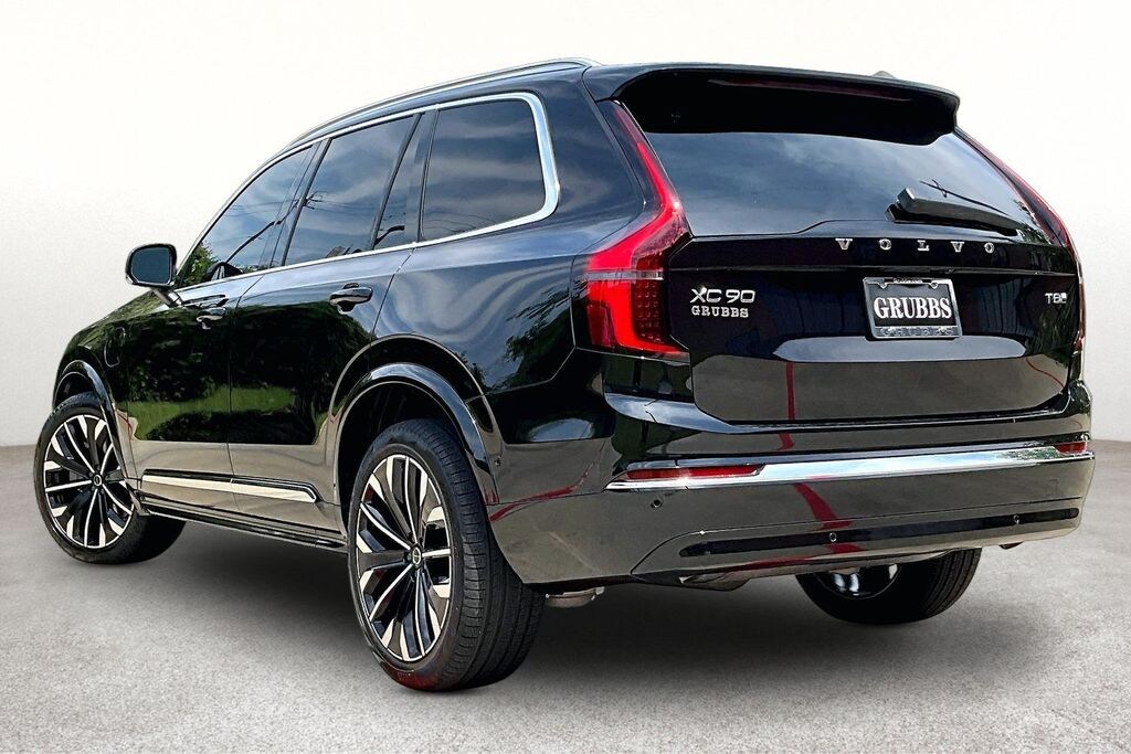 New 2026 Volvo XC90 plug-in hybrid T8 Plus 6-Seater SUV