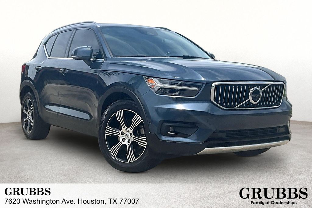 2019 Volvo XC40 T5 Inscription AWD's photo