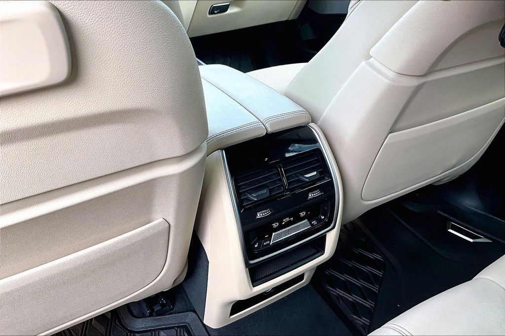 2021 BMW X5 M50i - Photo 33