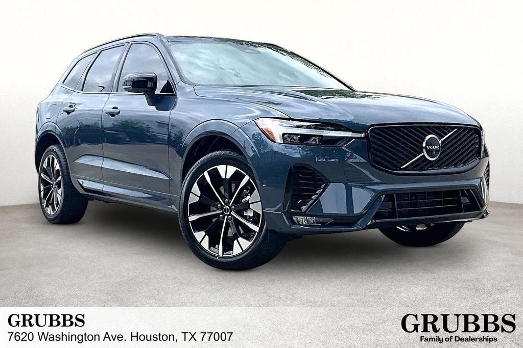 2026 Volvo XC60 B5 Plus Dark AWD's photo