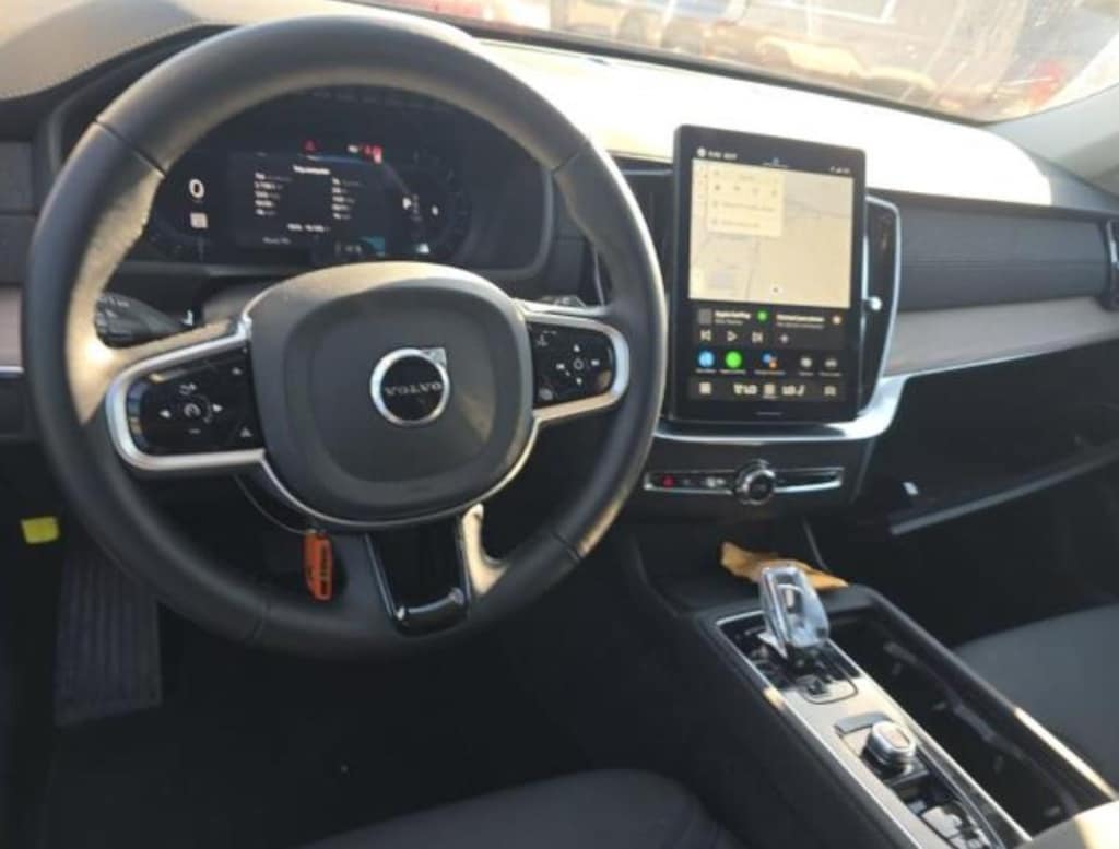 Used 2025 Volvo XC90 B6 Plus 7P