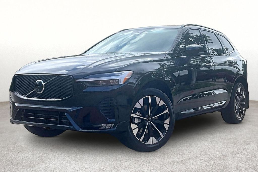 New 2026 Volvo XC60 B5 Plus SUV