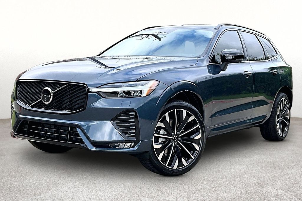 New 2026 Volvo XC60 B5 Ultra SUV