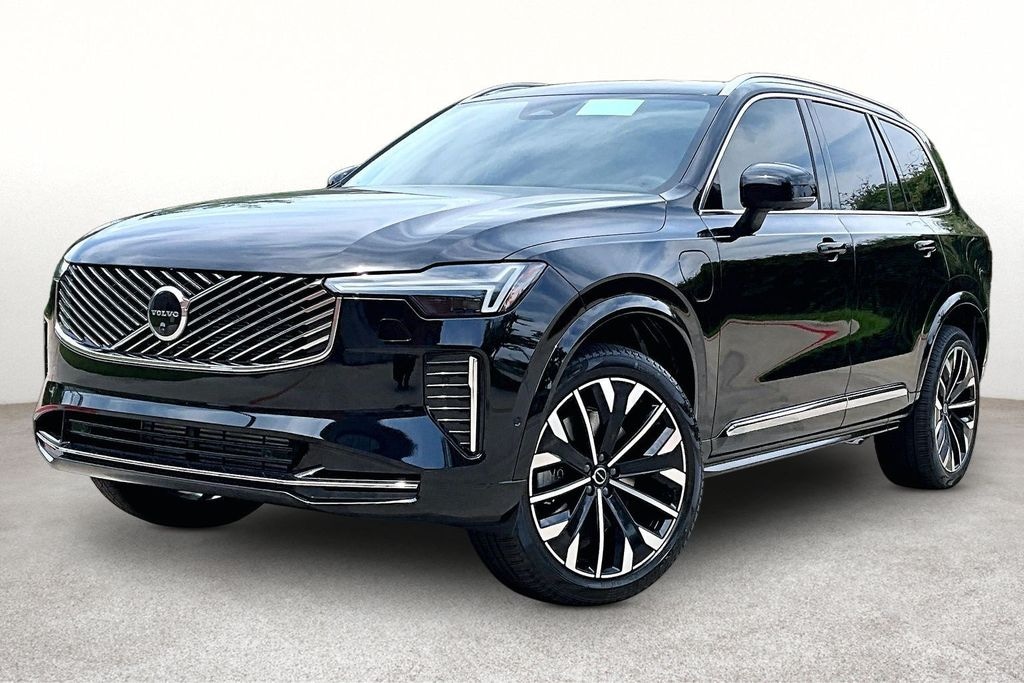 New 2026 Volvo XC90 plug-in hybrid T8 Plus 6-Seater SUV