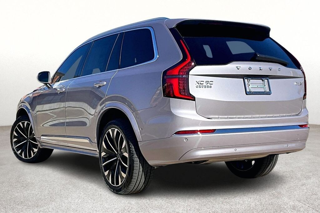 New 2026 Volvo XC90 B6 Plus 7-Seater SUV