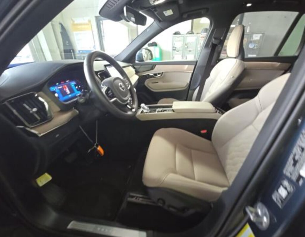Used 2026 Volvo XC90 B6 Plus 7-Seater SUV