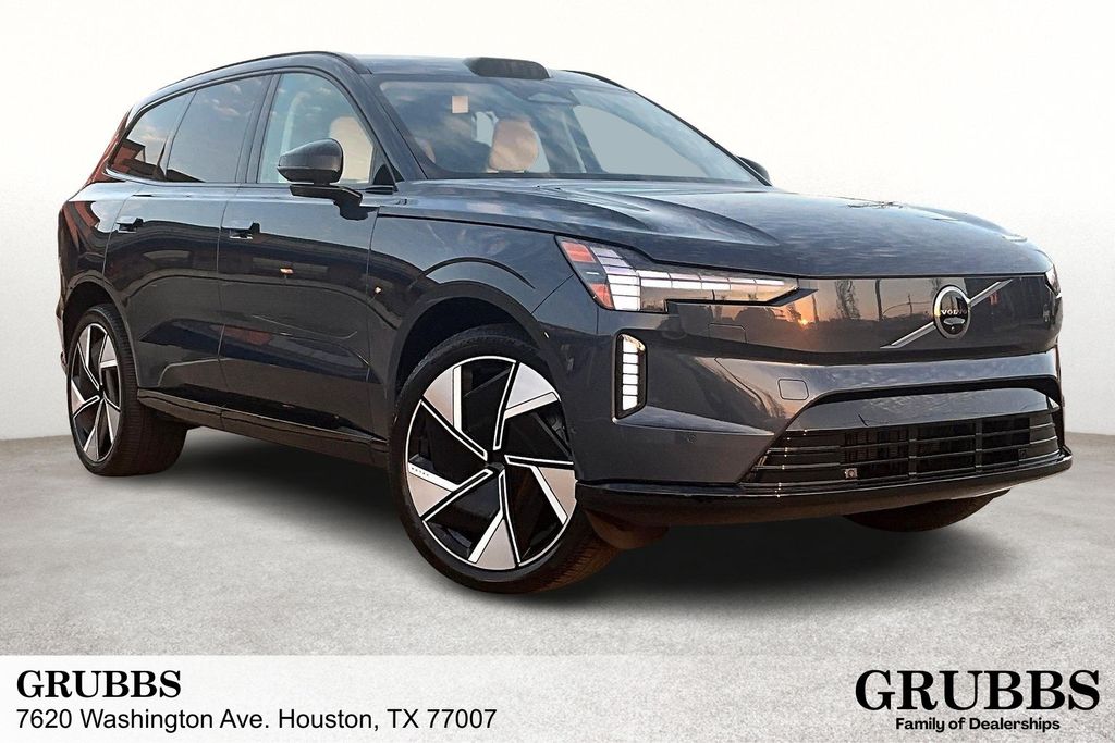 2025 Volvo EX90 Plus's photo