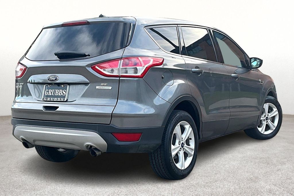 2014 Ford Escape SE's photo