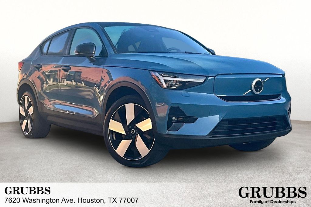 2023 Volvo C40 P8 Recharge Ultimate AWD's photo