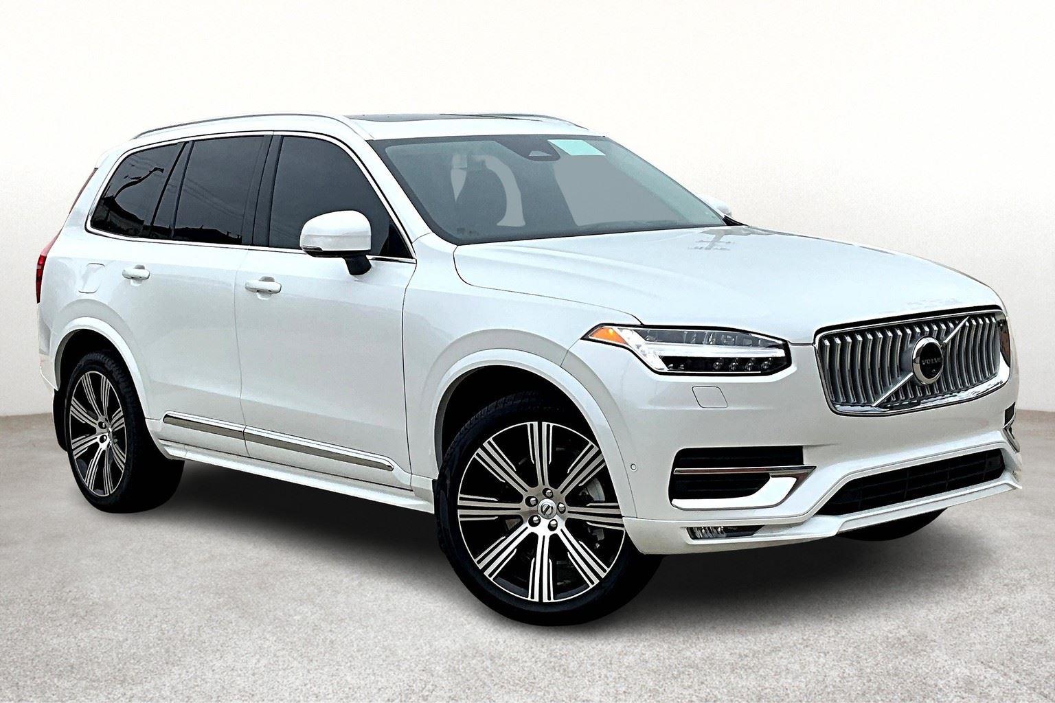 2025 Volvo XC90 photo 2