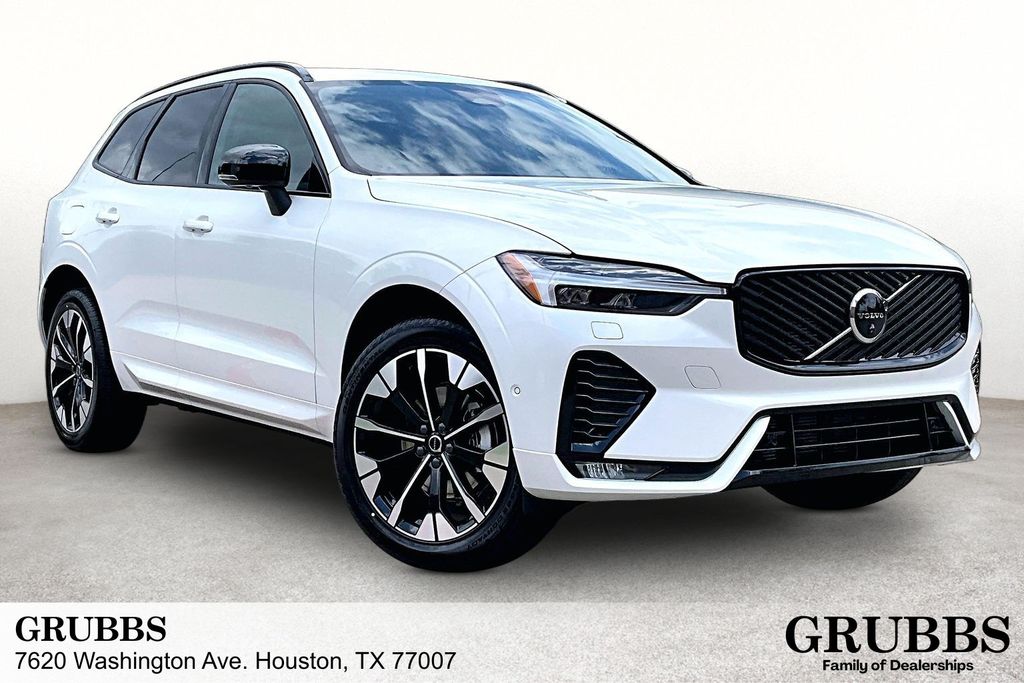 2026 Volvo XC60 B5 Plus Dark AWD's photo