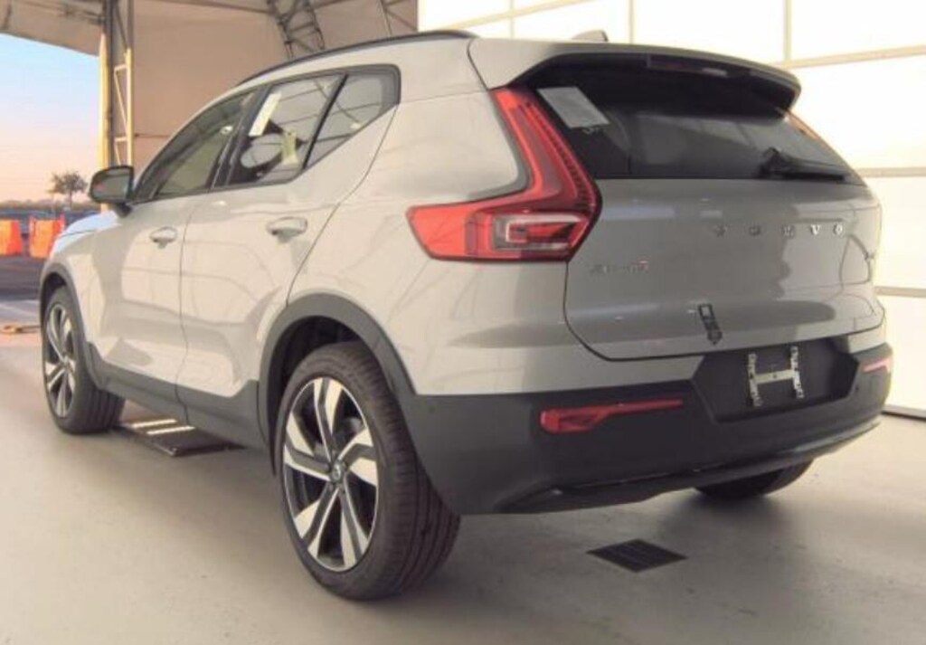 Used 2025 Volvo XC40 Plus Dark Theme SUV