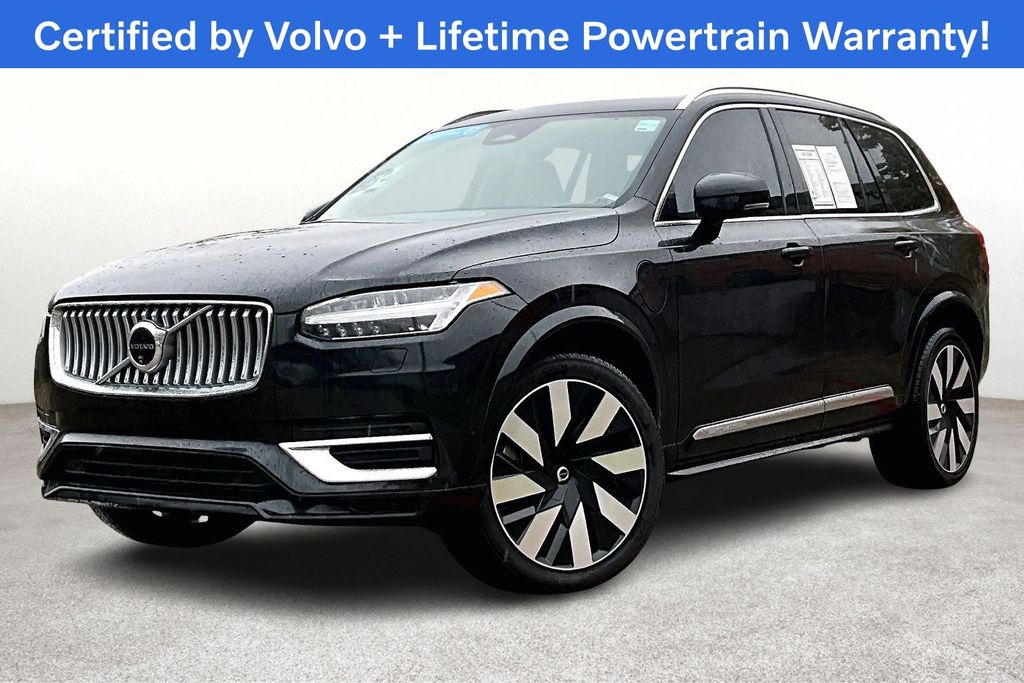 2024 Volvo XC90 Plus - Photo 9