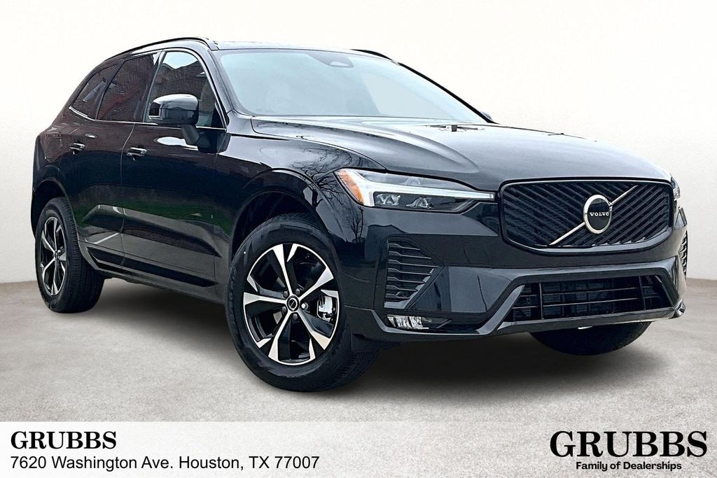 New 2026 Volvo XC60 B5 Core SUV