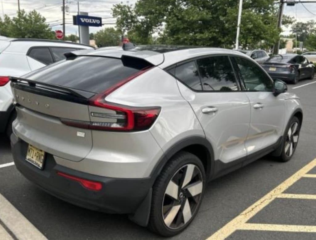 Used 2023 Volvo C40 Recharge Pure Electric Ultimate SUV