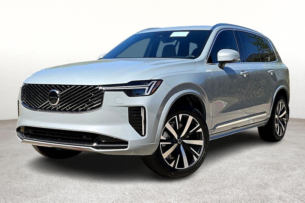 New 2026 Volvo XC90 B5 Core SUV