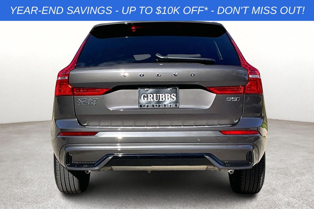 2025 Volvo XC60 Core - Photo 6