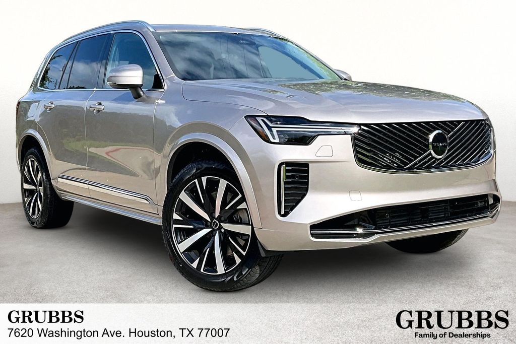2026 Volvo XC90 T8 Recharge Core Bright 4WD's photo