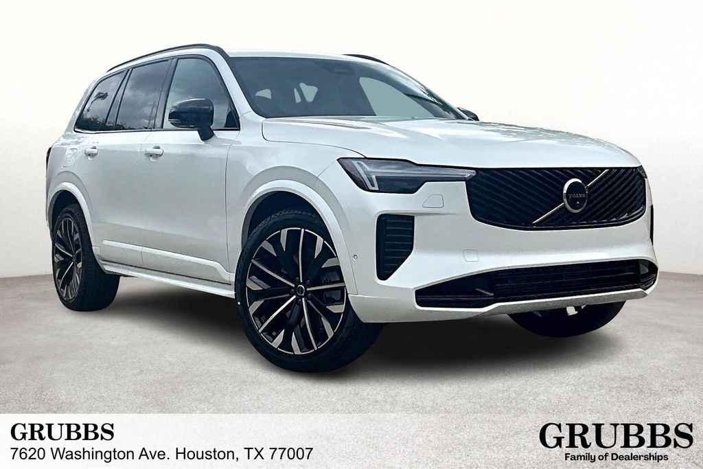 2026 Volvo XC90 T8 Recharge Ultra Dark 4WD's photo