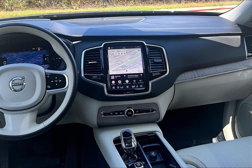 Certified 2024 Volvo XC90 Recharge Plug-In Hybrid Ultimate SUV