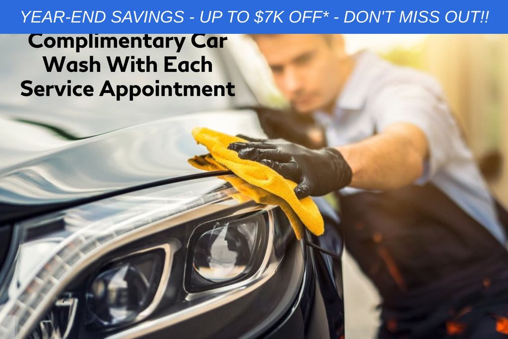 2025 Volvo XC40 Core - Photo 13