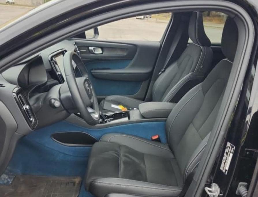 Used 2023 Volvo C40 Ultimate with VIN YV4ED3GMXP2053529 for sale in Houston, TX