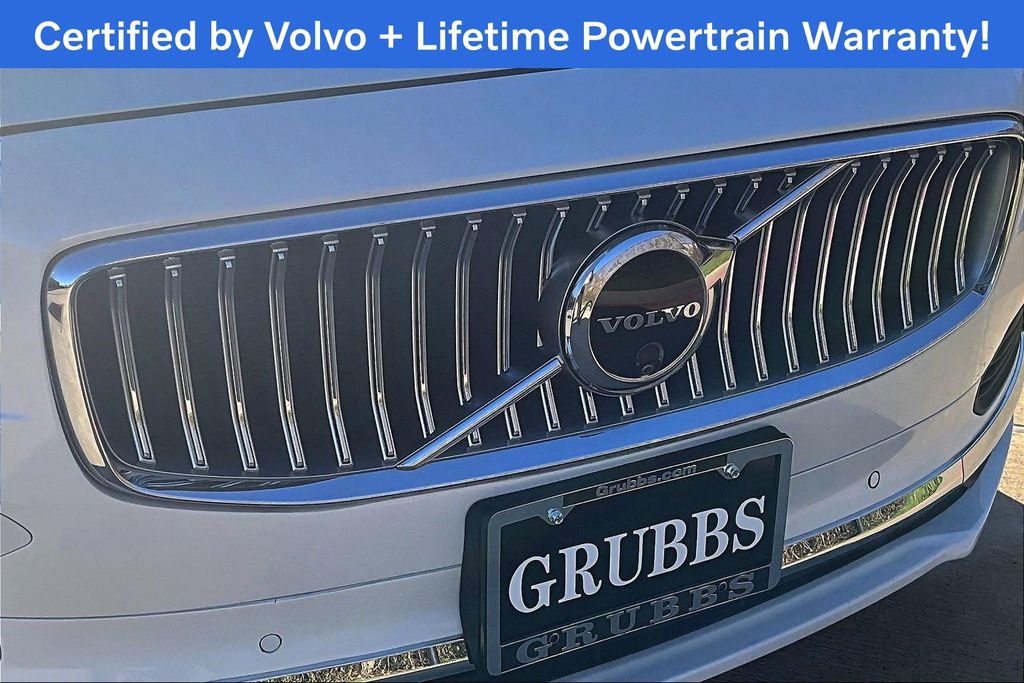 2024 Volvo S90 37