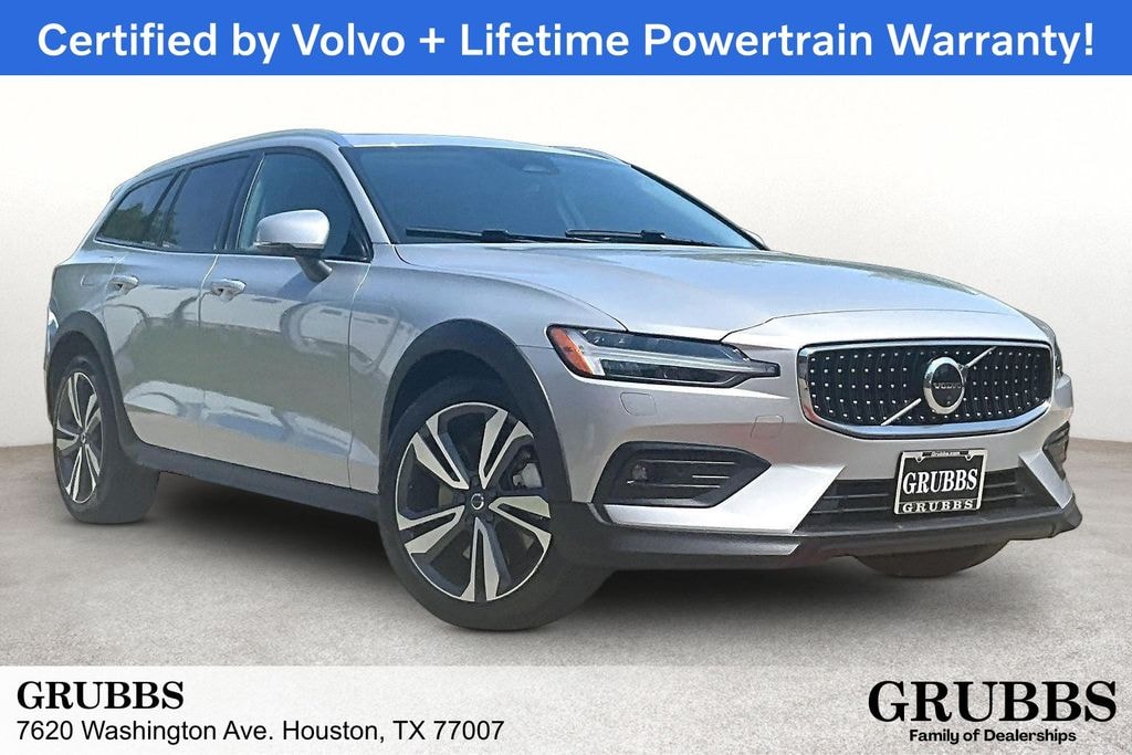 Certified 2025 Volvo V60 Cross Country B5 Plus Wagon