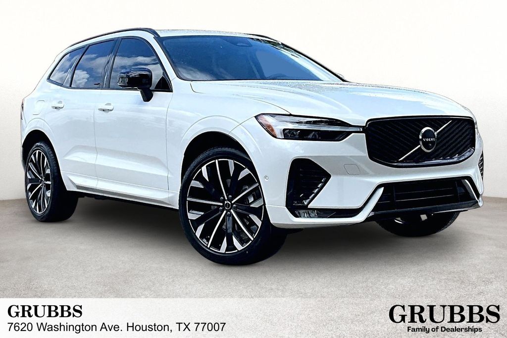 2026 Volvo XC60 B5 Ultra Dark AWD's photo
