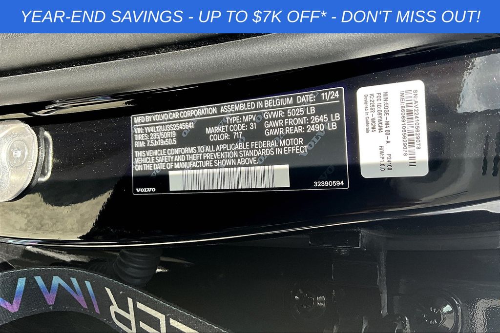 2025 Volvo XC40 Core - Photo 27