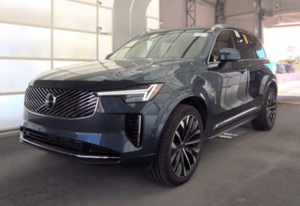 Used 2026 Volvo XC90 B6 Plus 7-Seater SUV