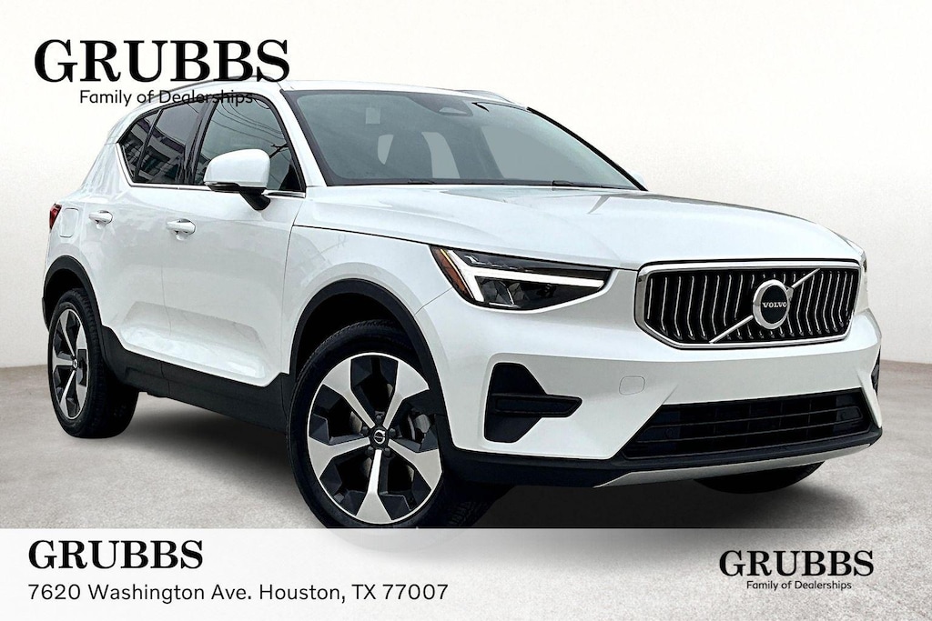 New 2025 Volvo XC40 B5 Core Bright Theme SUV