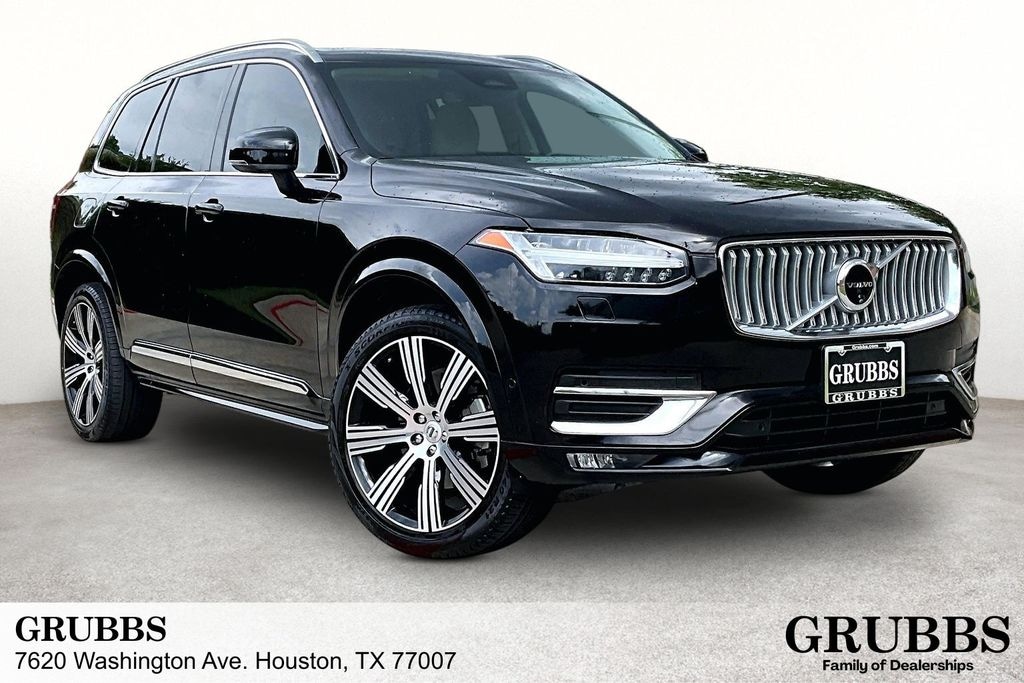 Certified 2025 Volvo XC90 B6 Plus 7-Seater SUV