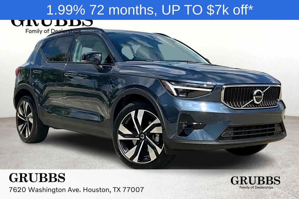 2026 Volvo XC40 Ultra's photo