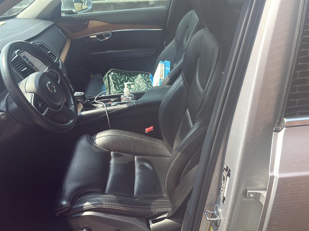 2020 Volvo XC90 Inscription photo 3