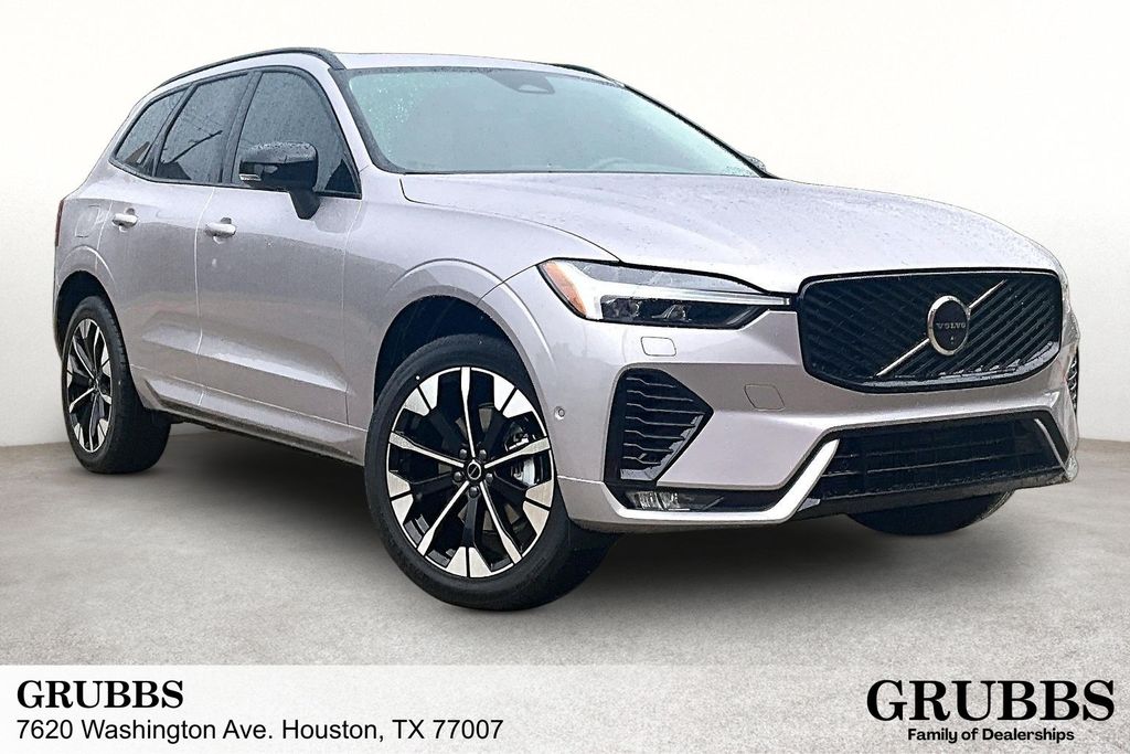 2026 Volvo XC60 B5 Plus Dark AWD's photo