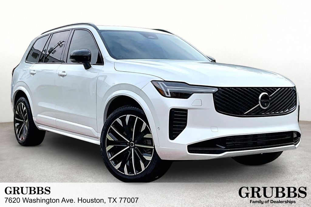 2026 Volvo XC90 T8 Recharge Ultra Dark 4WD's photo
