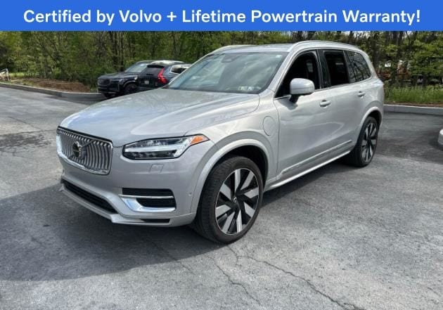 2023 Volvo XC90 T8 Recharge Ultimate Bright Theme 4WD's photo