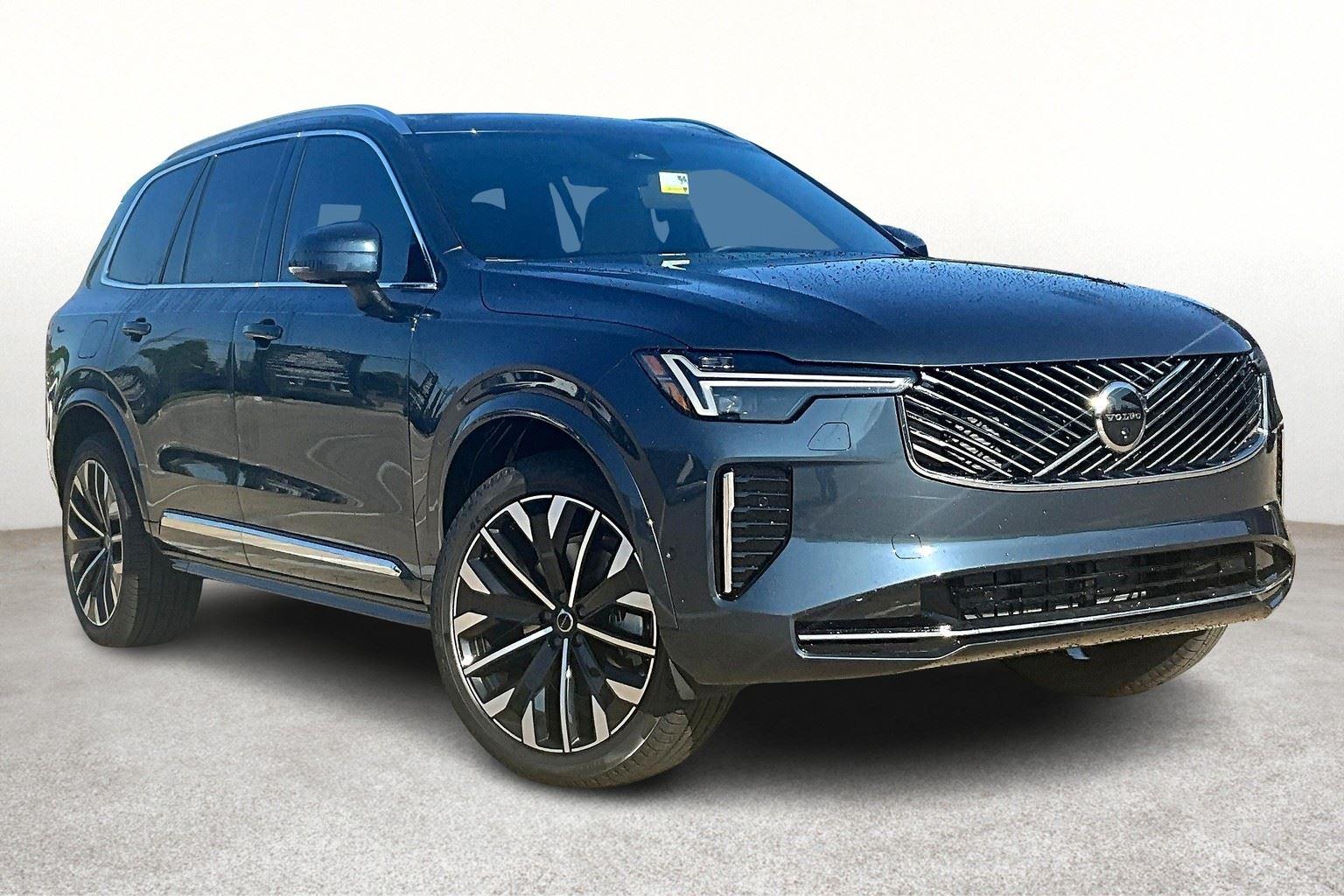 2026 Volvo XC90 photo 2