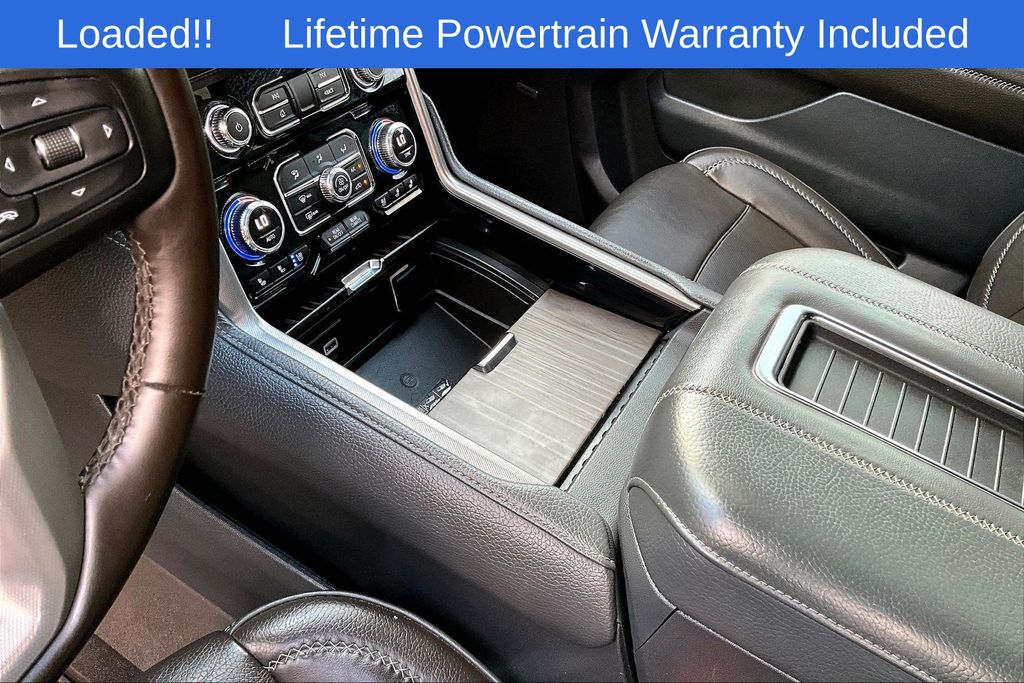 2023 GMC Yukon Denali - Photo 19