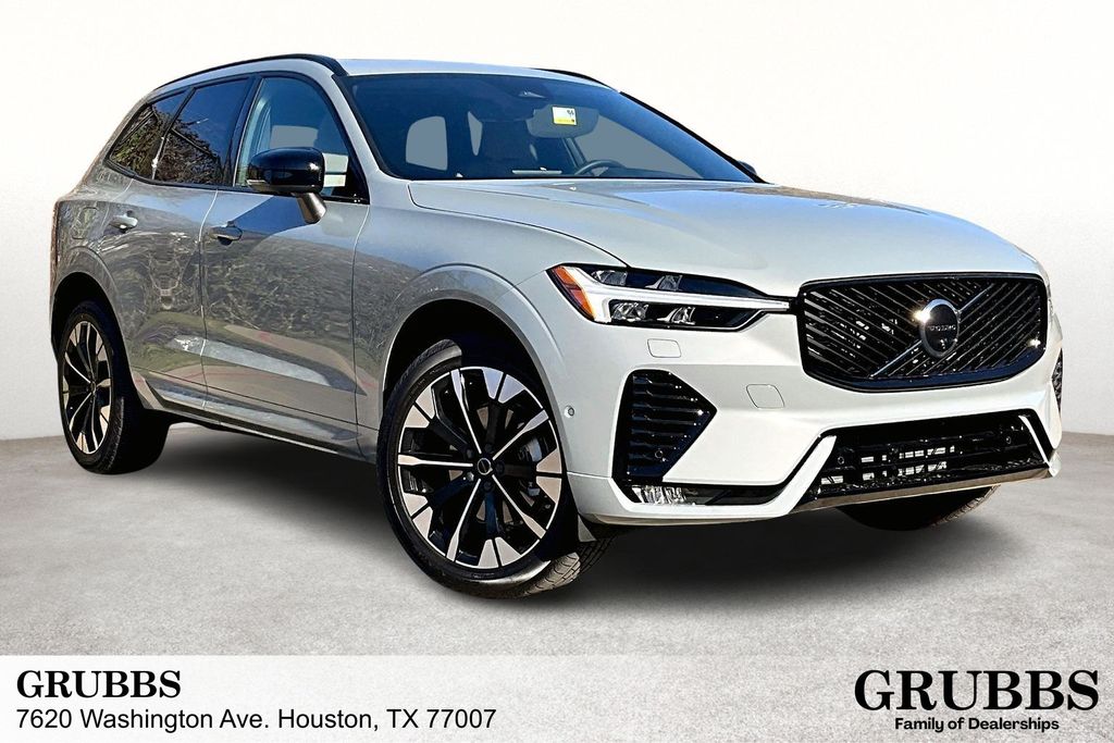 2026 Volvo XC60 Plus's photo