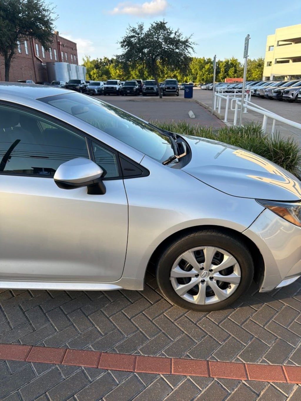 Used 2021 Toyota Corolla LE Sedan