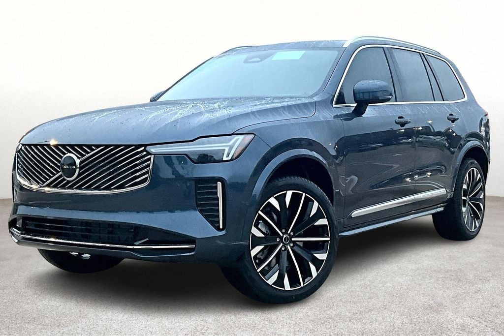 New 2026 Volvo XC90 B5 Core SUV