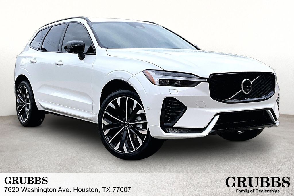 2026 Volvo XC60 B5 Ultra Dark AWD's photo