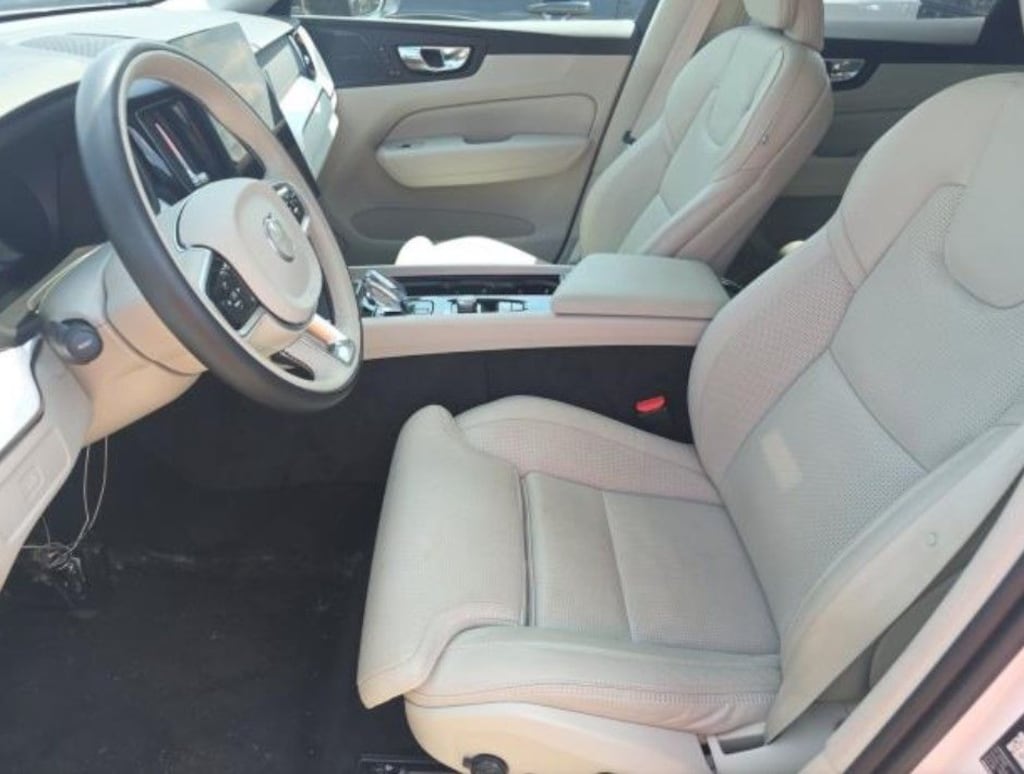 Used 2026 Volvo XC60 B5 Ultra SUV