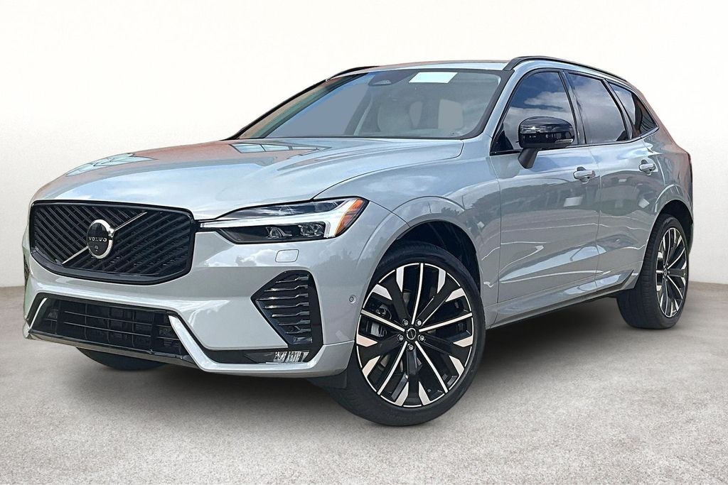 New 2026 Volvo XC60 B5 Ultra SUV